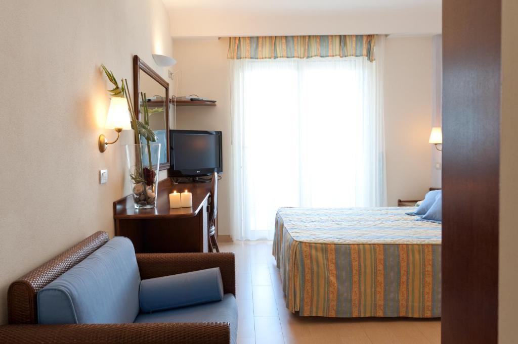 Hotel Derby Exclusive Milano Marittima Habitación foto