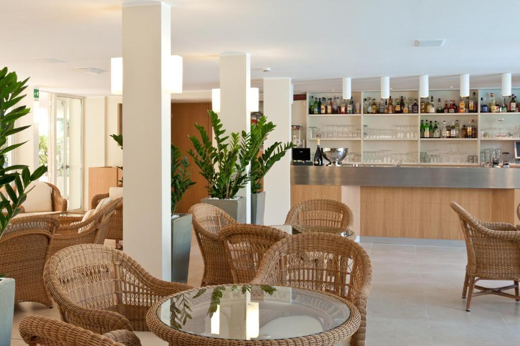 Hotel Derby Exclusive Milano Marittima Exterior foto