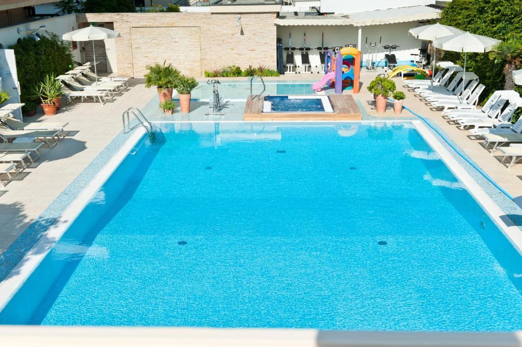 Hotel Derby Exclusive Milano Marittima Exterior foto